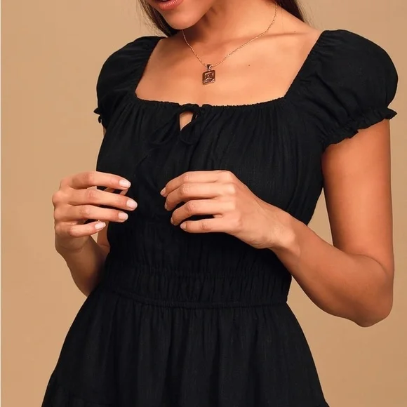 Lulus Good As New Black Cap Sleeve Tiered Mini Dress
Size S - Picture 2 of 9